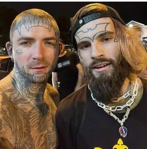 Meet your Posher, Henry